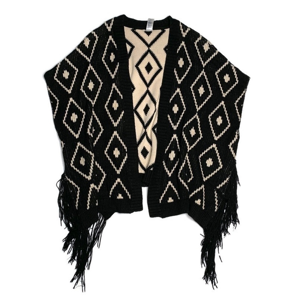 Forever 21 aztec fringed poncho sweater‎ vest